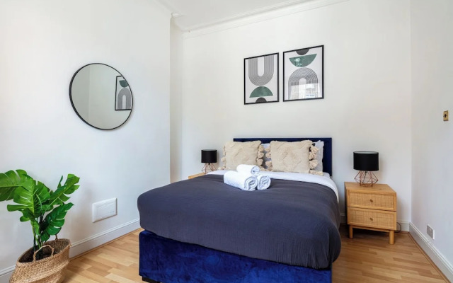 Elegant 1BR Retreat in Soho & Fitzrovia