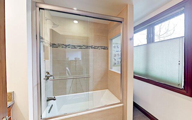 135 Aspen - 3 Br Townhouse