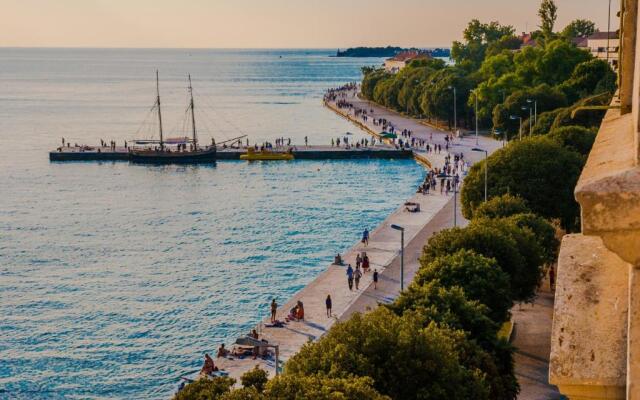 Bristol lux 3BR apartment with view