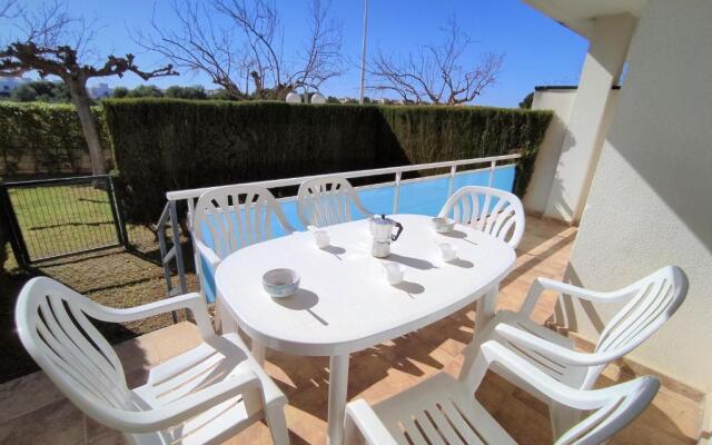 BAJO CON JARDIN Apartamentos Canaret ALBERT VILLAS