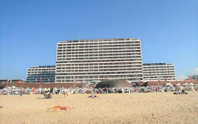 Metro-335-mit-Traumblick-ueber-die-Insel