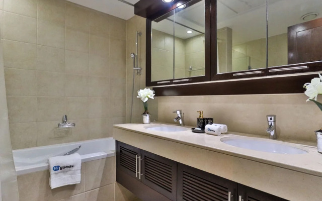 HiGuests - The Residences Tower 8