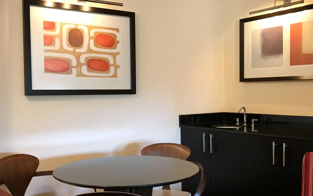 Washington Plaza Hotel