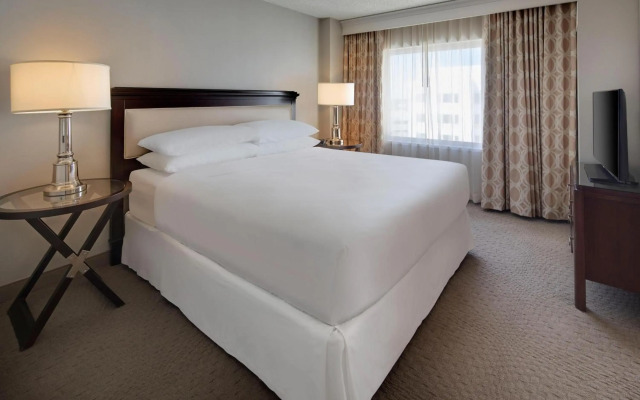 Sheraton® Suites Fort Lauderdale West