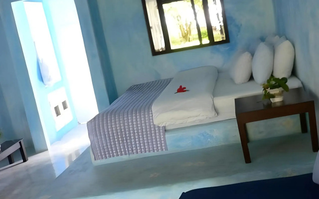 Brassiere Beach Resort