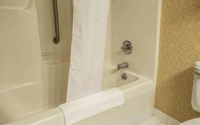 Quality Inn Union Us Hwy 176