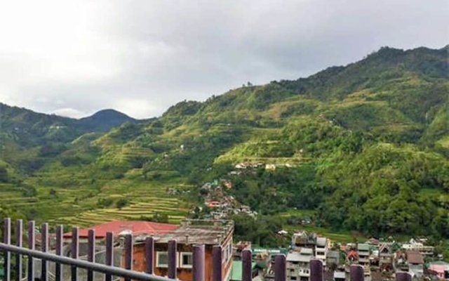 Banaue Pink Eco Hostel