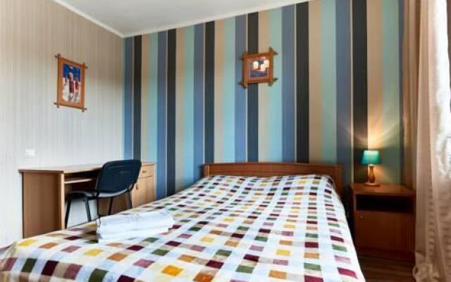 Home Hotel Apartments on Kontraktova Ploshcha