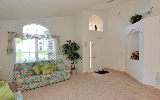 Lake View House 4 Bedroom