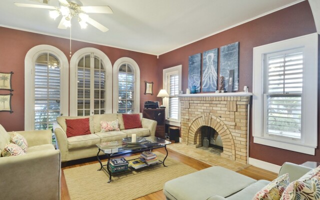 Endless Summer 3 Br home by RedAwning