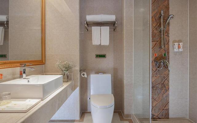 Vienna Hotel Guangzhou Huadu Sunac Cultural Tourism City Hecheng