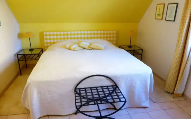 Pleasant Holiday Home Near Town Center