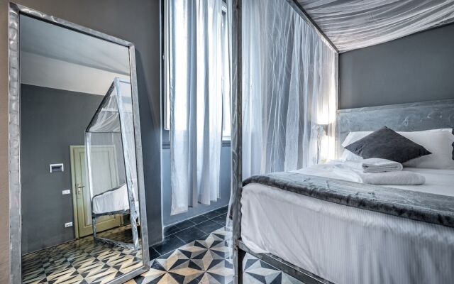 Mama's Home Florence