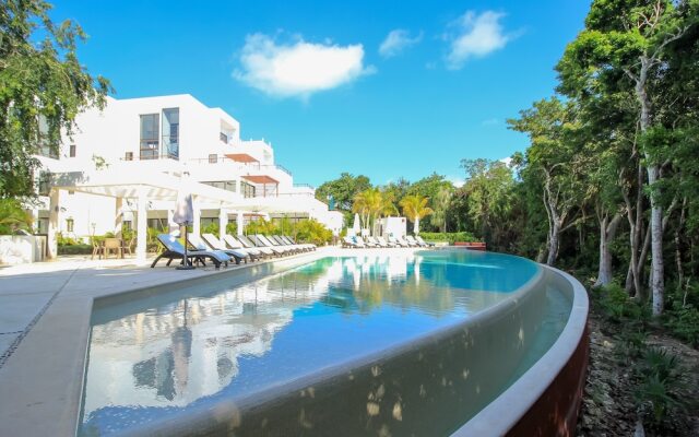 Luxury Loft w Balcony Akumal by Olahola