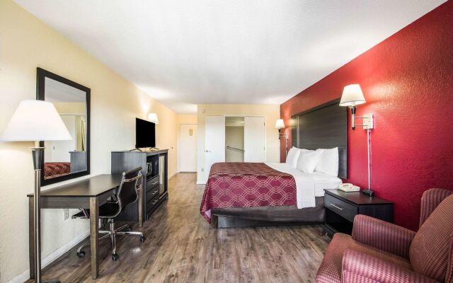 Econo Lodge Waynesville