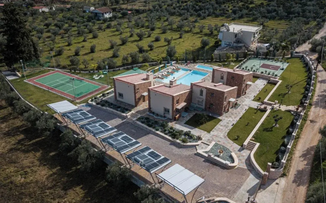 99 Luxury Exotic Villas