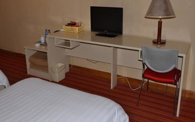 Kunming Yunfang Express Hotel