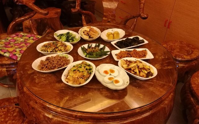 Qi Hua Zhen Ju Homestay