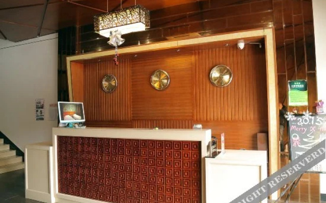 Junyi Hotel (Huangshan Tunxi Old Street)