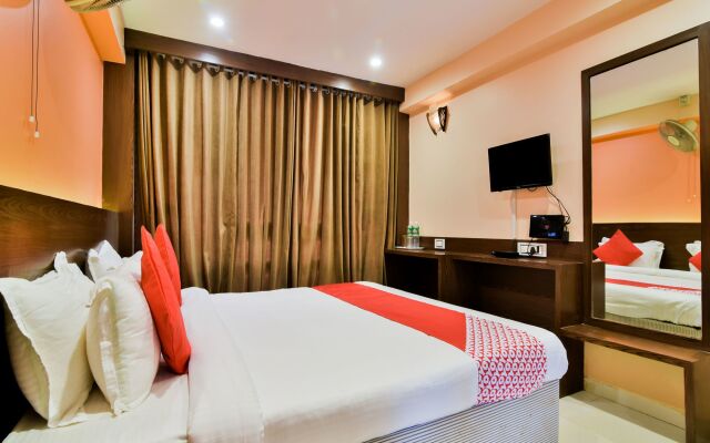 OYO 15944 Hotel Three Seas