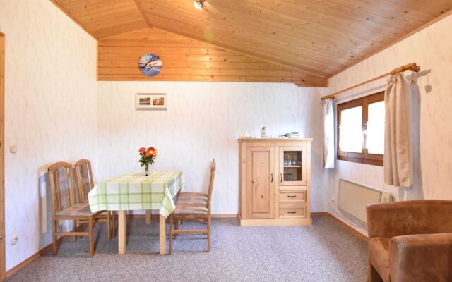 Lovely Bungalow near Sea in Elmenhorst