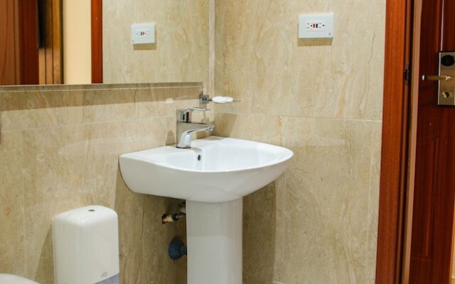 Hotel ByHours Las Americas