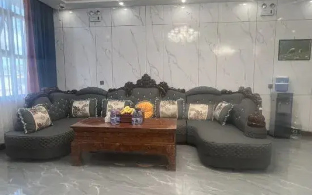 Azum Dkhar Hotel
