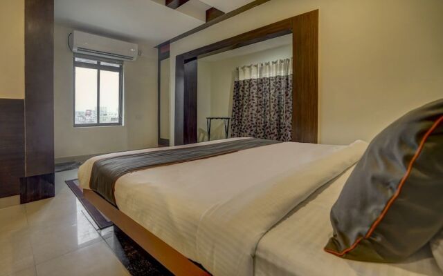 Collection O 30111 Hotel Miland Palace
