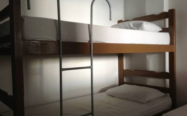 Hostel Terra Da Luz Hotel
