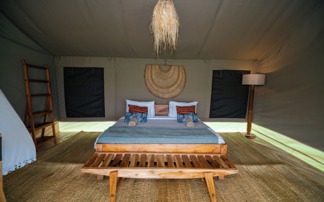 Entepesi Tented Camp