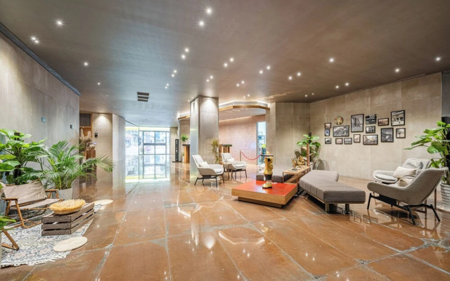 Guangzhou Tianhe Taikoo Hui Rezenxuan Hotel