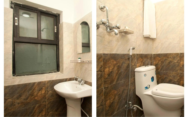 OYO 587 Hotel Tradition Inn