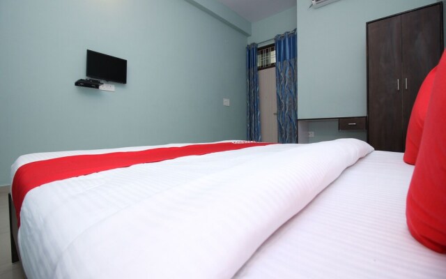 OYO 16150 Suraj Guest House