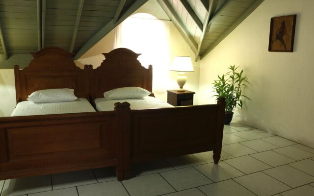 Hotel Aurelia Negombo