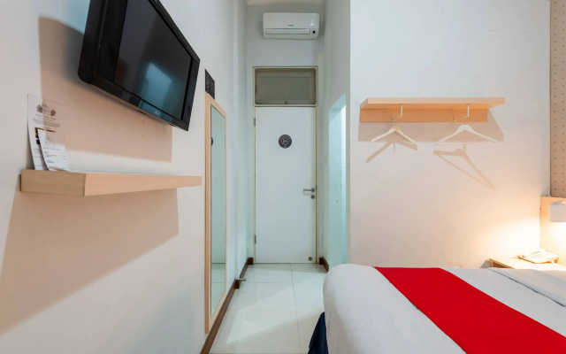 3783 Rumah Teuku Umar – Guest Rooms – Surabaya