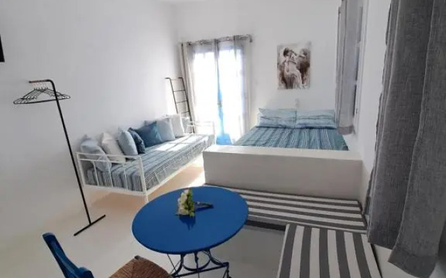 Kalimera Serifos Studio