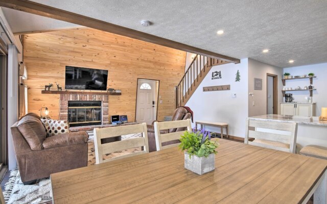 Tobyhanna Cabin w/ Deck, Community Pool & Golf!