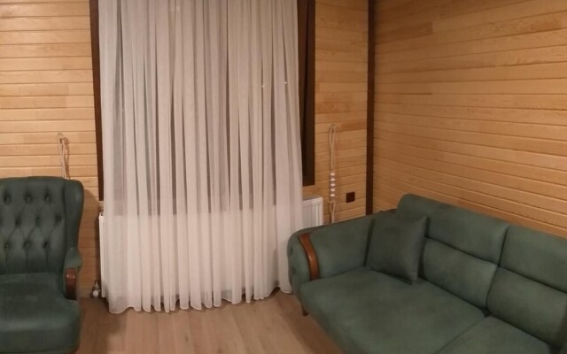 Dilek Suit & Cafe