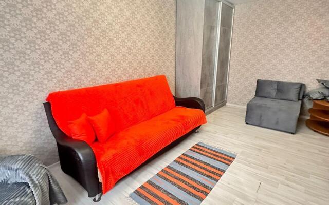 Апартаменты на улице Бирюзова 14