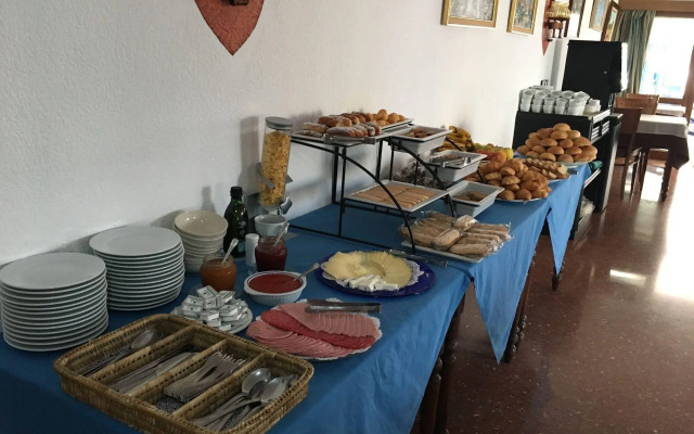 Hotel Blasón Junior