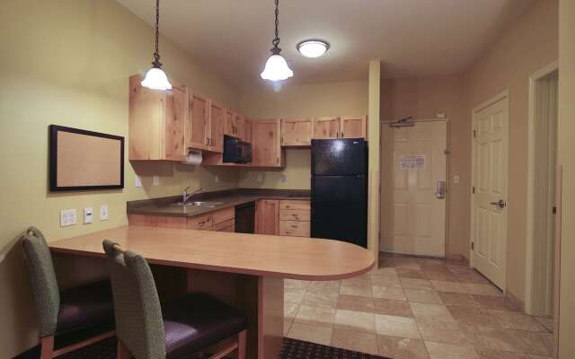 Hawthorn Extended Stay by Wyndham Minot