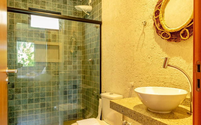 Casa com Piscina Privativa Lambari 06 by Qavi