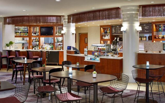 Courtyard by Marriott Rochester Brighton