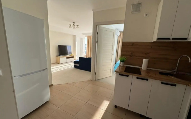 Apartments on Urozhnaya street 71/1k4