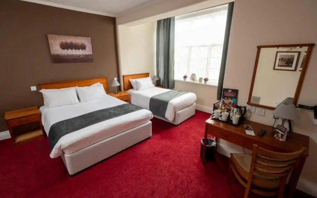 Bridge Inn Hotel