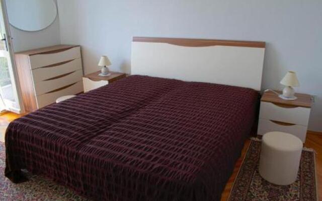 Apartment Želo