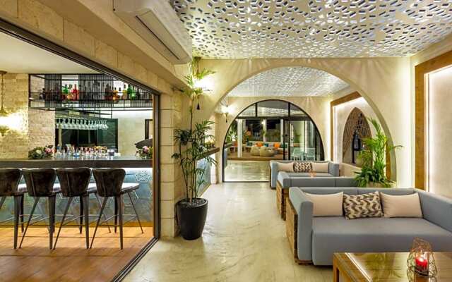 Ramada Olivie Nazareth