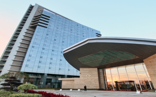 Grand Skylight International Hotel Gongqingcheng