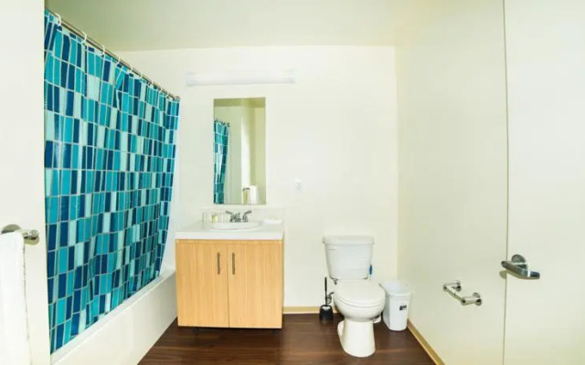 Hollywood Diva Apartment