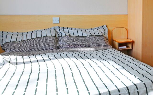 Pakefield Holiday Village